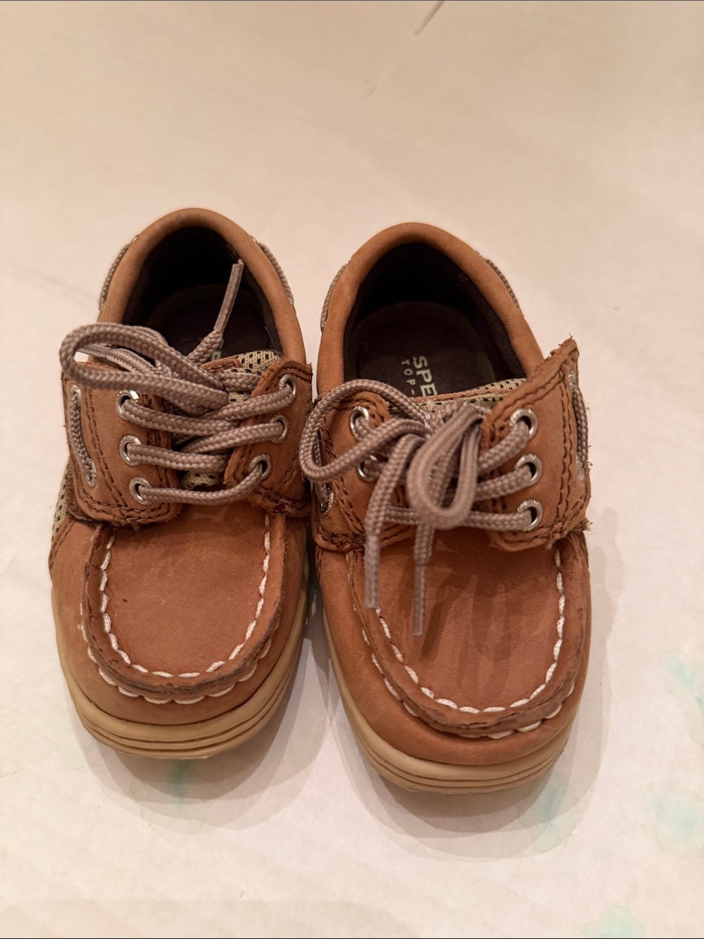 Sperry Kids Tan Brown Moccasin Boat Shoes size 5 1/2 VGUC